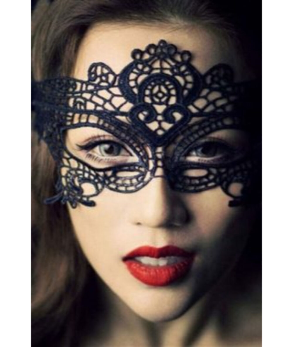 Masquerade mask black lace